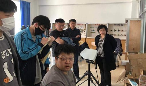 cbb1ce529cd8374af06507dc41ee843