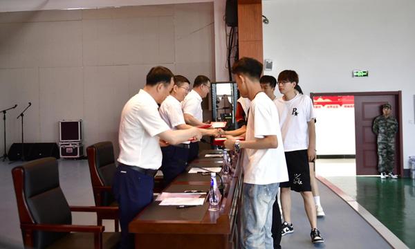 图片5.jpg