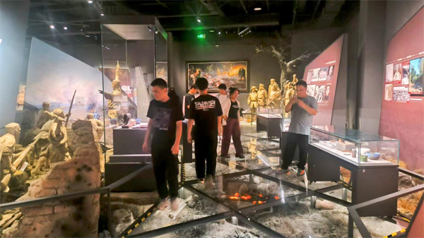 图片5副本.jpg 图片5副本.jpg
