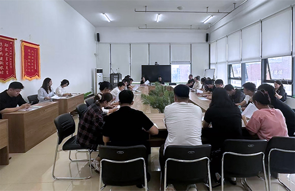 图片2副本.jpg