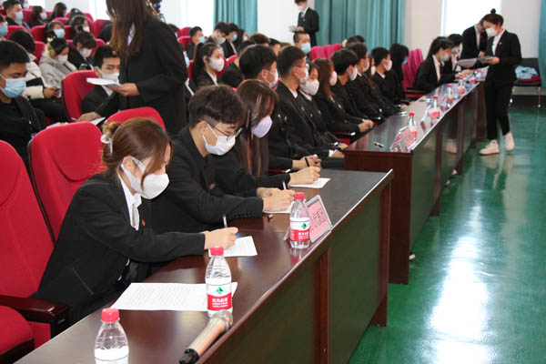 IMG_0106.jpg IMG_0106.jpg