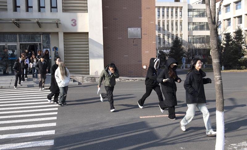 80de3af495e39d0a83ebf28c22c3f73.jpg 80de3af495e39d0a83ebf28c22c3f73.jpg