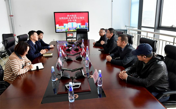 图片1副本.jpg